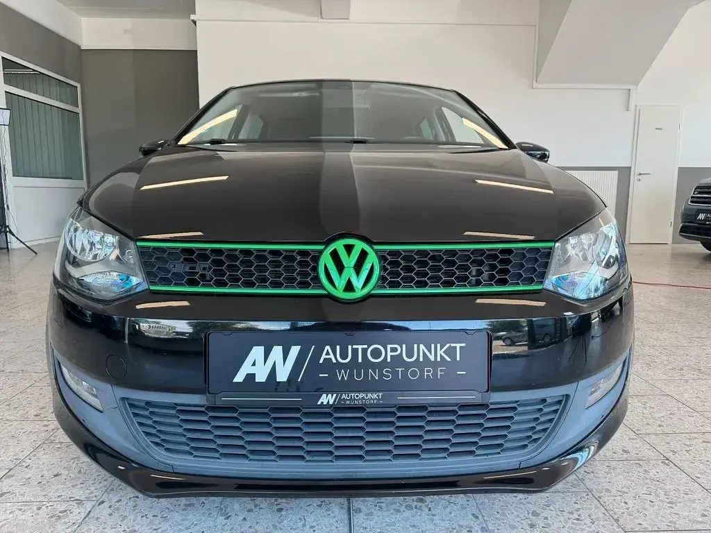 Gebraucht VW Polo Team 105 PS (77 kW) 2011 Schwarz Kleinwagen