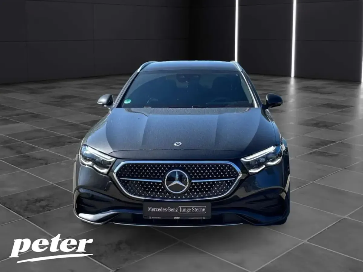 Gebraucht Mercedes E450 AMG 367 PS (269 kW) 2025 Metalliclack graphitgrau Kombi