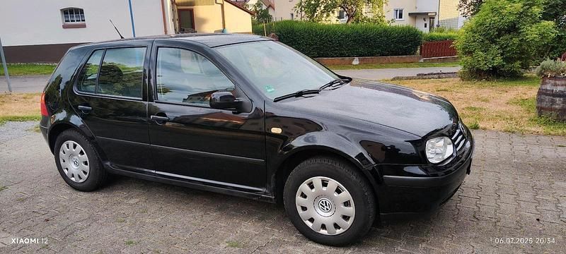 Schwarz Gebraucht 1999 VW Golf IV Limousine | 999 € (Guter Preis) - Bild 1/4