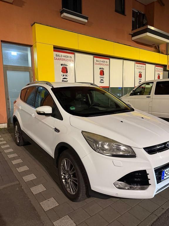 Gebraucht Ford Kuga SYNC Edition 150 PS (110 kW) 2014 Weiß SUV