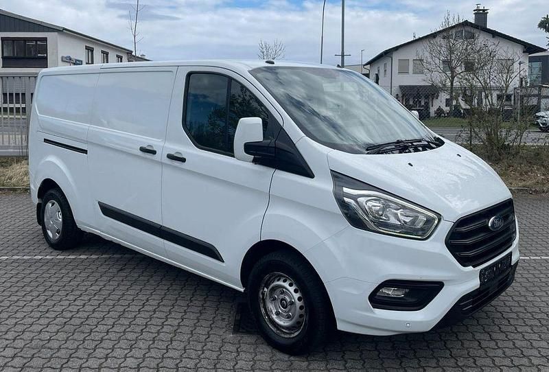 Gebraucht Ford Transit Custom 105 PS (77 kW) 2019 Weiß Van / Kleinbus