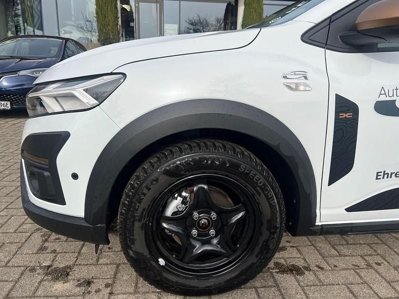 Gebraucht Dacia Jogger Expression 101 PS (74 kW) 2025 Gletscherweiss Van / Kleinbus