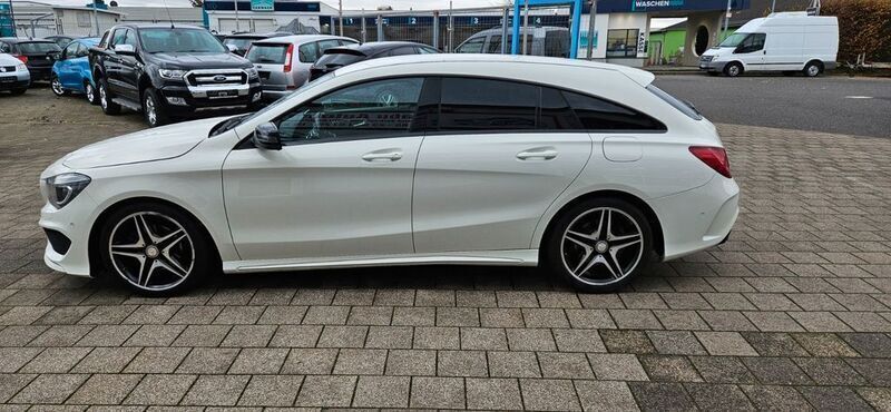 Weiß Gebraucht 2016 Mercedes CLA180 Shooting Brake Kombi | 13.500 € (Etwas zu teuer) - Bild 1/4
