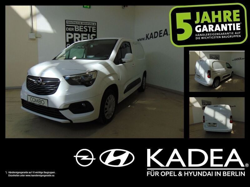 Weiss Gebraucht 2021 Opel Combo Van / Kleinbus | 19.990 € (Guter Preis) - Bild 1/4