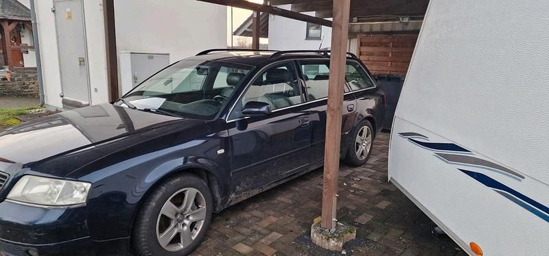 Second-hand Audi A6 280 CP (205 kW) 2000 Albastru Break