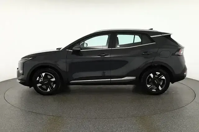 Neu Kia Sportage 150 PS (110 kW) 2026 Darkpentametalmet. SUV