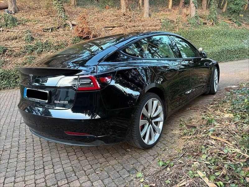 Gebraucht Tesla Model 3 377 kW (513 PS) 2021 Schwarz Limousine
