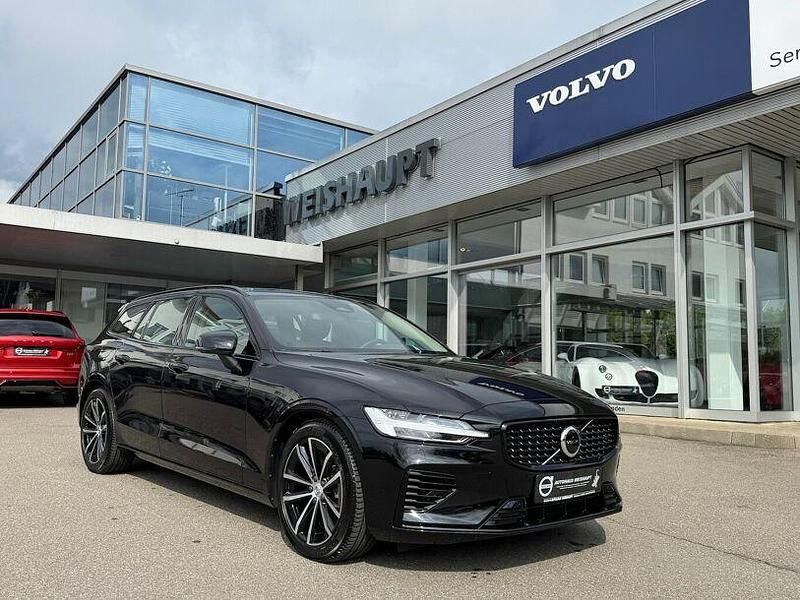 Gebraucht Volvo V60 Plus 398 PS (292 kW) 2024 Schwarz Kombi