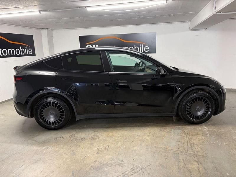 Gebraucht Tesla Model Y 378 kW (514 PS) 2023 Schwarz SUV