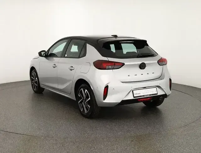 Nowe Opel Corsa 101 KM (74 kW) 2025 Szary Sedan/Limuzyna