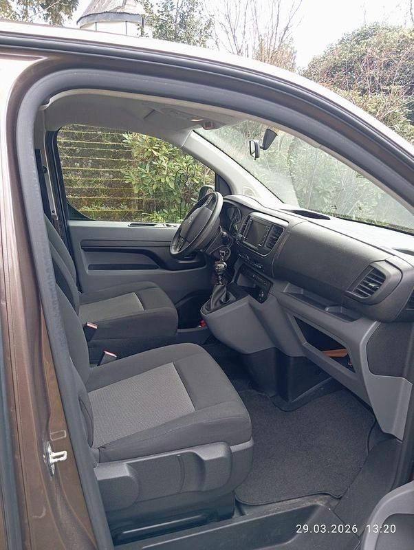 Second-hand Citroën Jumpy 120 CP (88 kW) 2020 Maro Monovolum