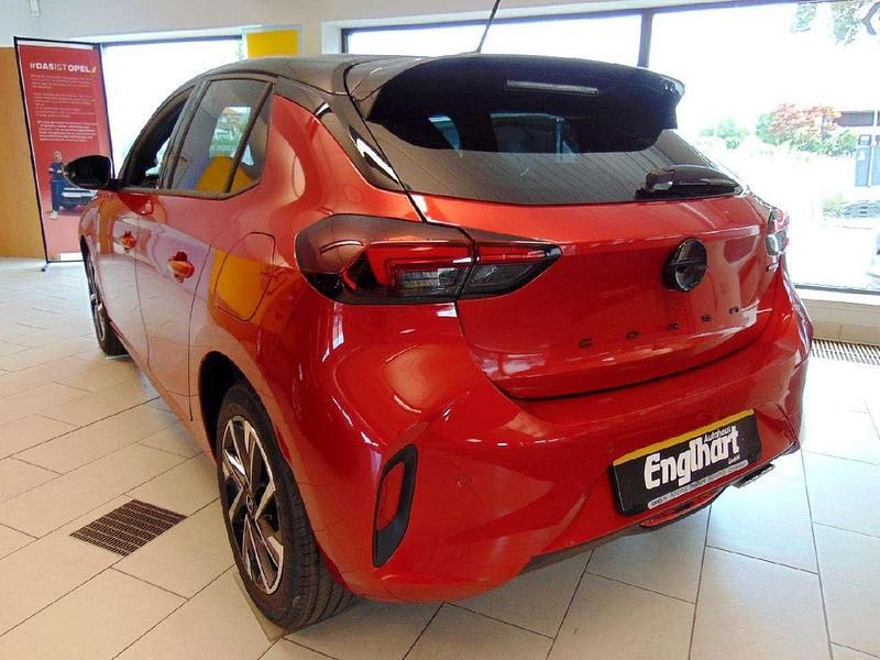 Gebraucht Opel Corsa 136 PS (100 kW) 2025 Rot Limousine