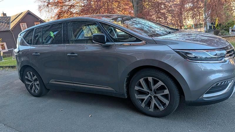Usata Renault Espace 160 CV (117 kW) 2017 Argento Monovolume
