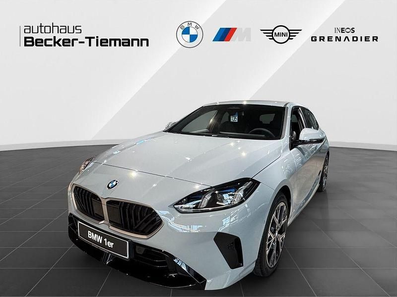 Grau Neu 2025 BMW 120 Exclusive Kleinwagen | 35.700 € (Fairer Preis) - Bild 1/4