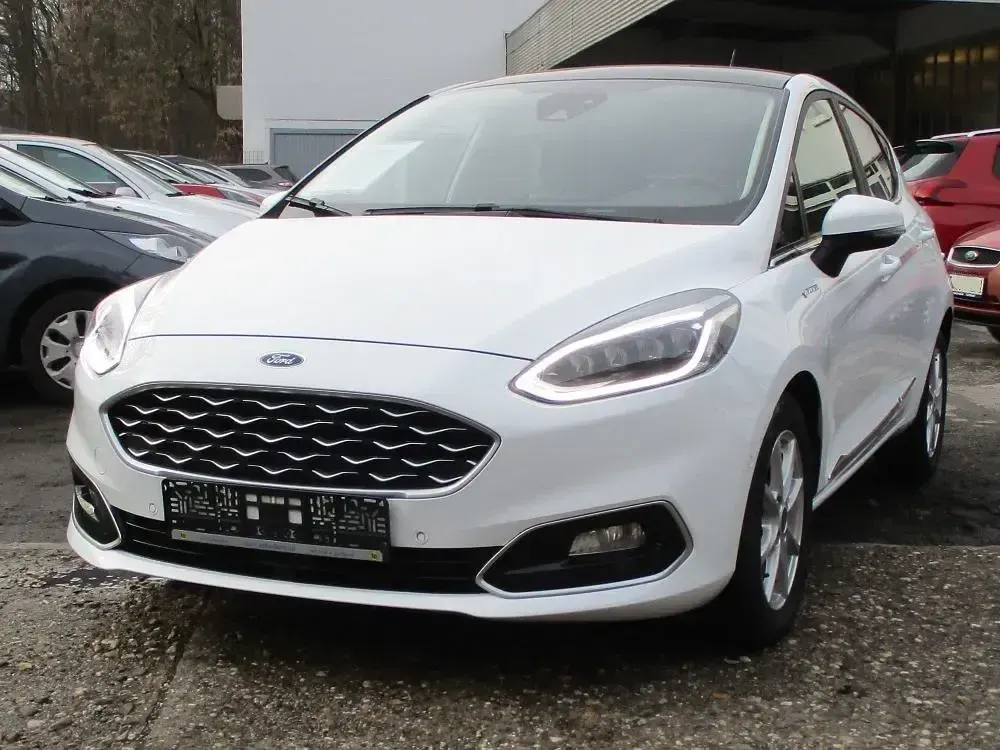 Gebraucht Ford Fiesta Vignale 101 PS (74 kW) 2019 Weiß Kleinwagen