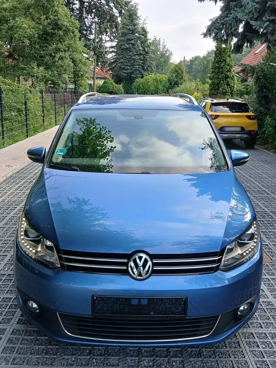 Gebraucht VW Touran 150 PS (110 kW) 2015 Blau Van / Kleinbus