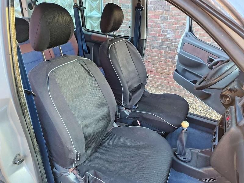 Gebraucht Citroën Berlingo 102 PS (75 kW) 2000 Van / Kleinbus