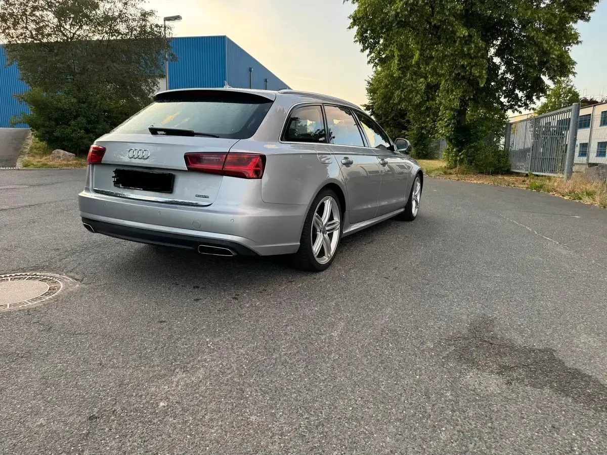 Gebraucht Audi A6 272 PS (200 kW) 2015 Grau Kombi