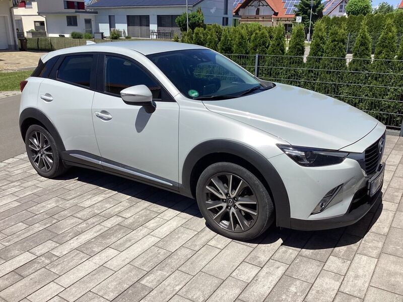 Grau Gebraucht 2017 Mazda CX-3 Sports-Line SUV | 15.500 € (Fairer Preis) - Bild 1/4