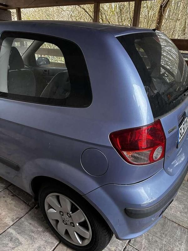 Gebraucht Hyundai Getz 63 PS (46 kW) 2004 Blau Kleinwagen