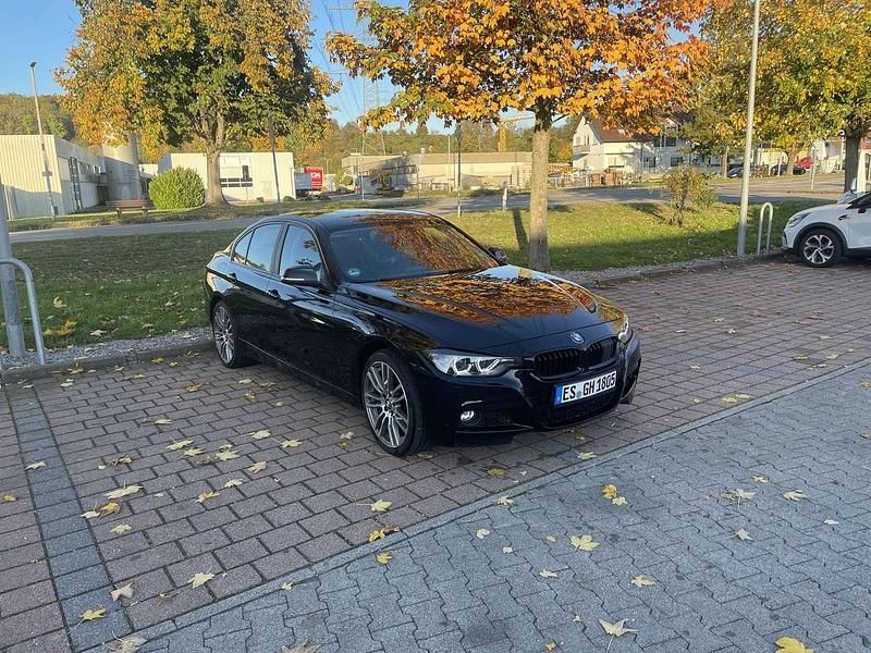 Gebraucht BMW 316 136 PS (100 kW) 2012 Schwarz Limousine