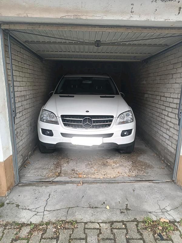 Gebraucht Mercedes ML350 272 PS (200 kW) 2006 Weiß SUV