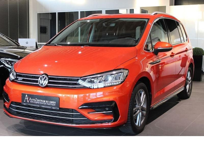 Orange Gebraucht 2017 VW Touran R-line Van / Kleinbus | 17.900 € (Guter Preis) - Bild 1/4