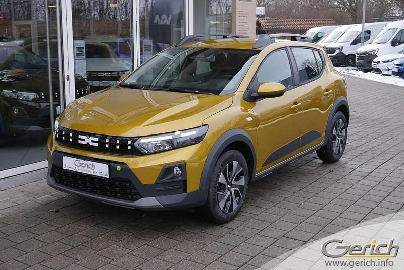 Neu Dacia Sandero Expression 110 PS (80 kW) 2026 Amber yellow Limousine