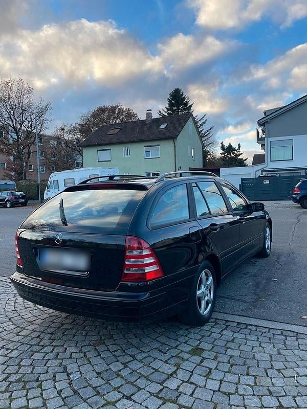 Gebraucht Mercedes C200 Classic 122 PS (89 kW) 2004 Kombi