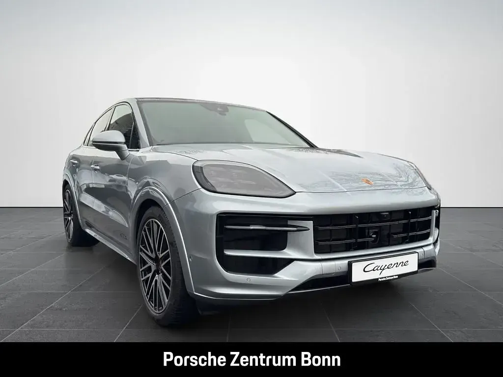 Gebraucht Porsche Cayenne Coupe GTS 500 PS (367 kW) 2026 Silber SUV