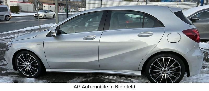 Gebraucht Mercedes A200 AMG line 156 PS (114 kW) 2017 Silber Limousine