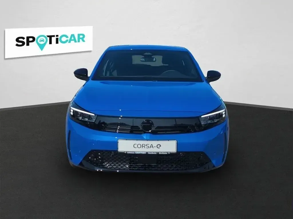 Neu Opel Corsa-e 114 kW (156 PS) 2026 Lackierung voltaic blue met/ty Kleinwagen