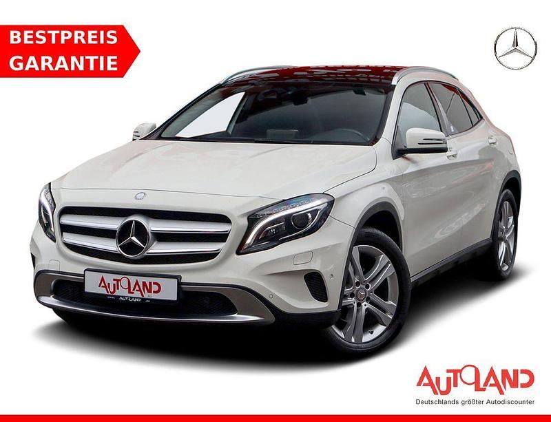 Weiß Gebraucht 2015 Mercedes GLA200 SUV | 19.990 € (Etwas zu teuer) - Bild 1/4