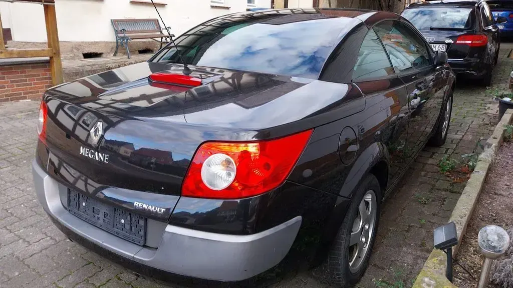 Gebraucht Renault Mégane Cabriolet 163 PS (119 kW) 2006 Schwarz Cabrio