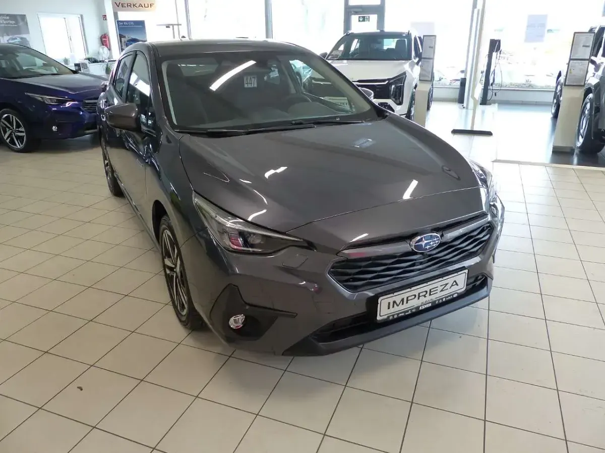 Occasion Subaru Impreza 136 ch (100 kW) 2025 Gris SUV