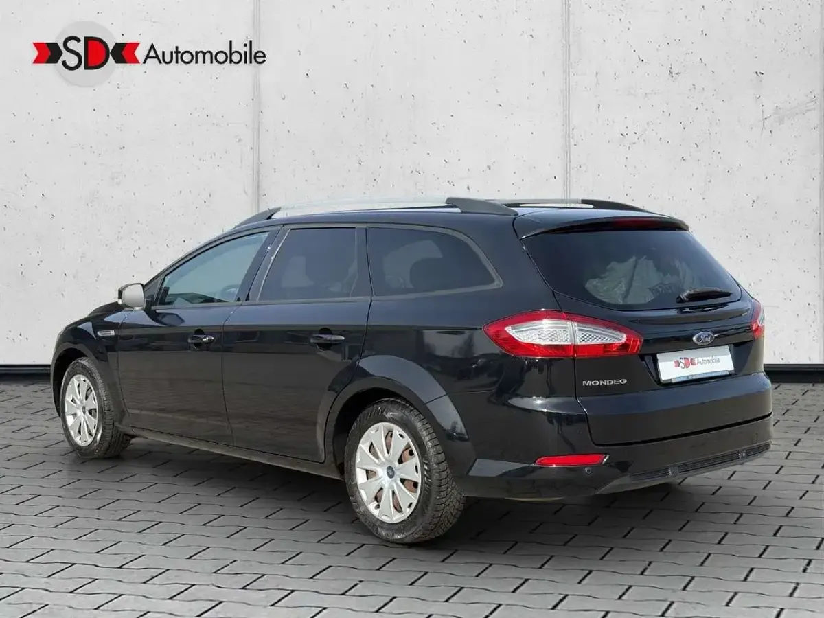 Gebraucht Ford Mondeo 116 PS (85 kW) 2011 Schwarz Kombi