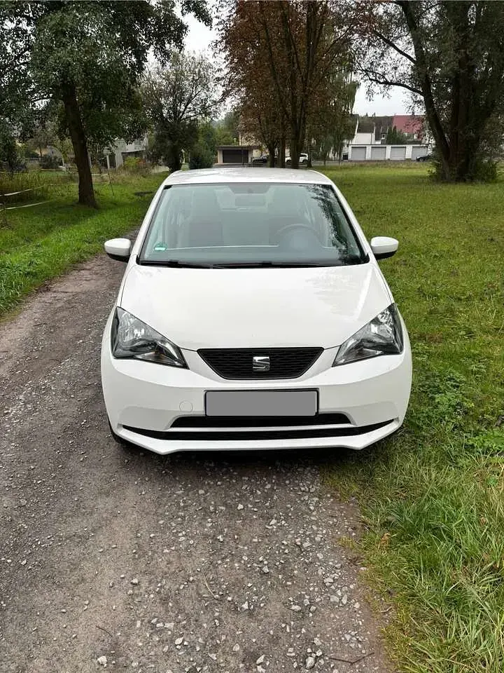 Gebraucht Seat Mii 4You 60 PS (44 kW) 2014 Weiß Kleinwagen