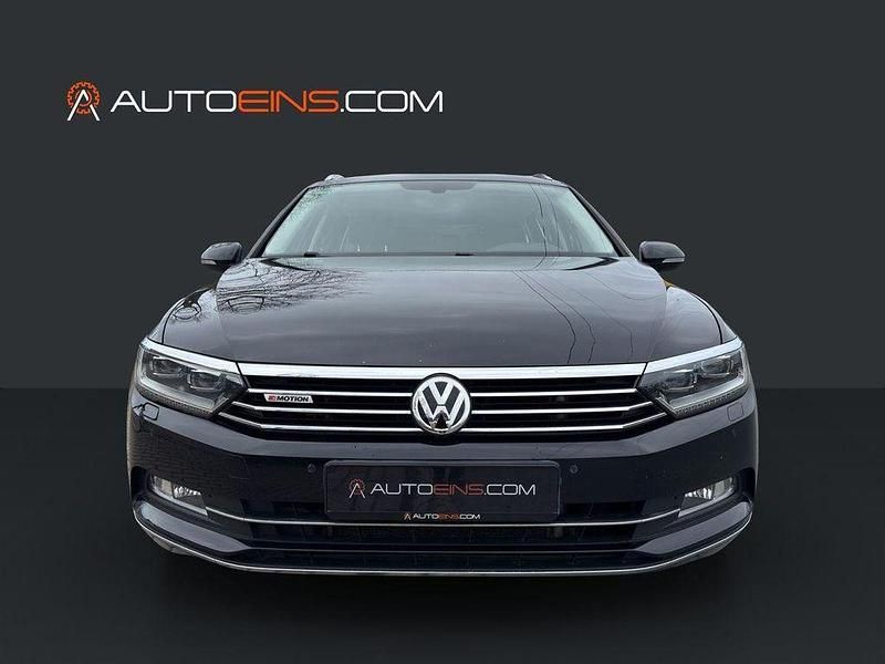 Gebraucht VW Passat Highline 239 PS (175 kW) 2015 Schwarz Kombi