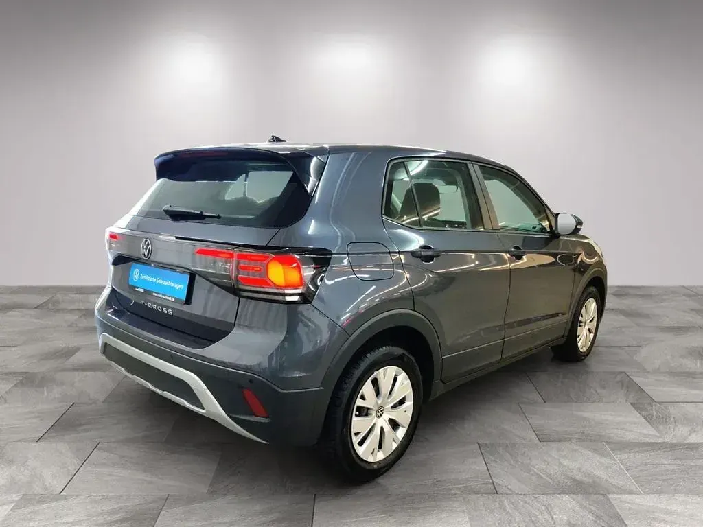Gebraucht VW T-Cross 95 PS (69 kW) 2025 Grau SUV