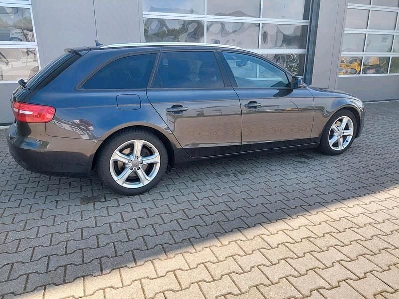Usata Audi A4 163 CV (119 kW) 2014 Grigio Station wagon