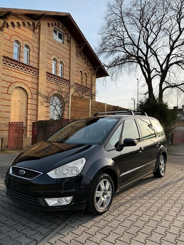 Gebraucht Ford Galaxy 140 PS (102 kW) 2008 Schwarz Van / Kleinbus
