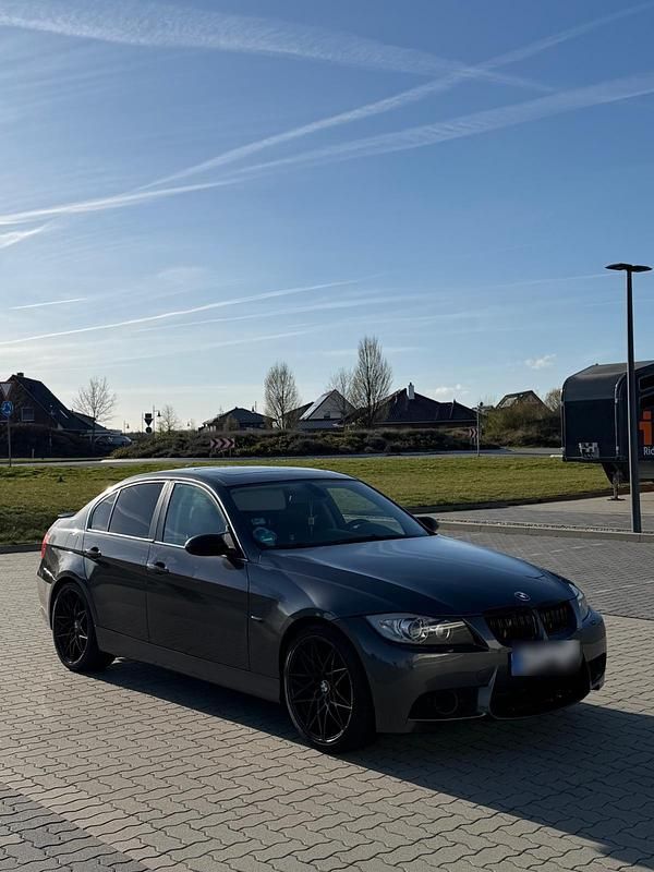 Gebraucht BMW 325 M Performance 218 PS (160 kW) 2005 Grau Limousine