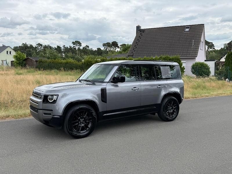 Grau Gebraucht 2022 Land Rover Defender Dynamic SUV | 58.500 € (Superpreis) - Bild 1/4