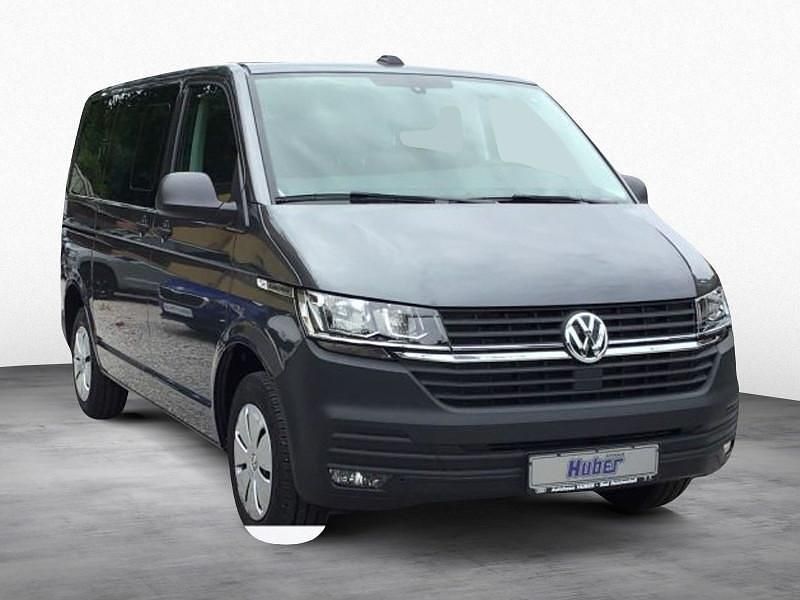 Gebraucht VW Caravelle Trendline 110 PS (80 kW) 2023 Grau Van / Kleinbus
