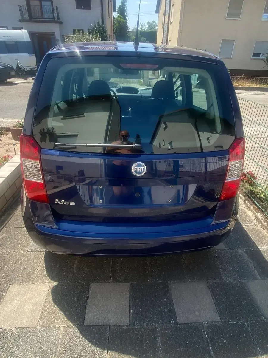 Gebraucht Fiat Idea Dynamic 95 PS (69 kW) 2006 Blau Van / Kleinbus