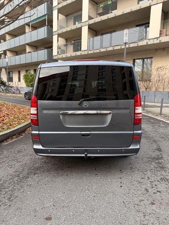 Gebraucht Mercedes Viano 224 PS (164 kW) 2011 Grau Van / Kleinbus