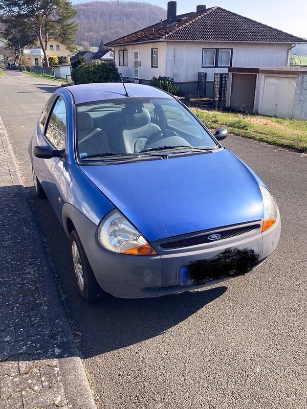 Second-hand Ford Ka 60 CP (44 kW) 1998 Albastru Hatchback