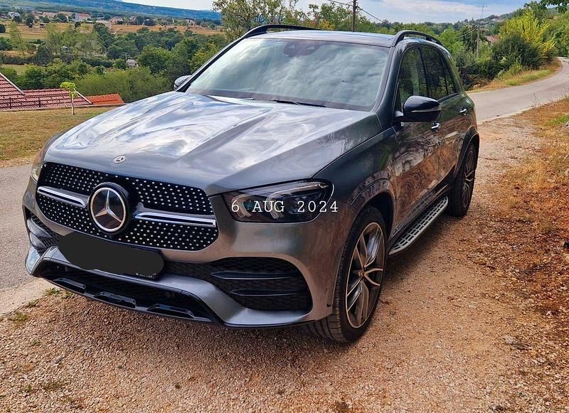 Grau Gebraucht 2020 Mercedes GLE400 SUV | 50.000 € - Bild 1/4