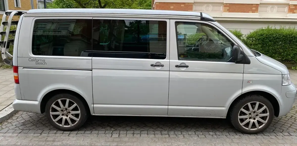 Gebraucht VW California Beach 131 PS (96 kW) 2009 Silber Van