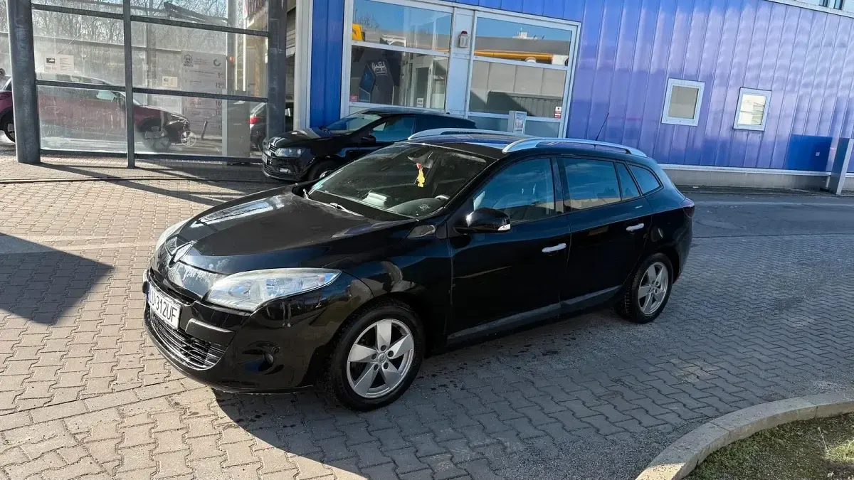 Gebraucht Renault Mégane 110 PS (80 kW) 2011 Schwarz Kleinwagen